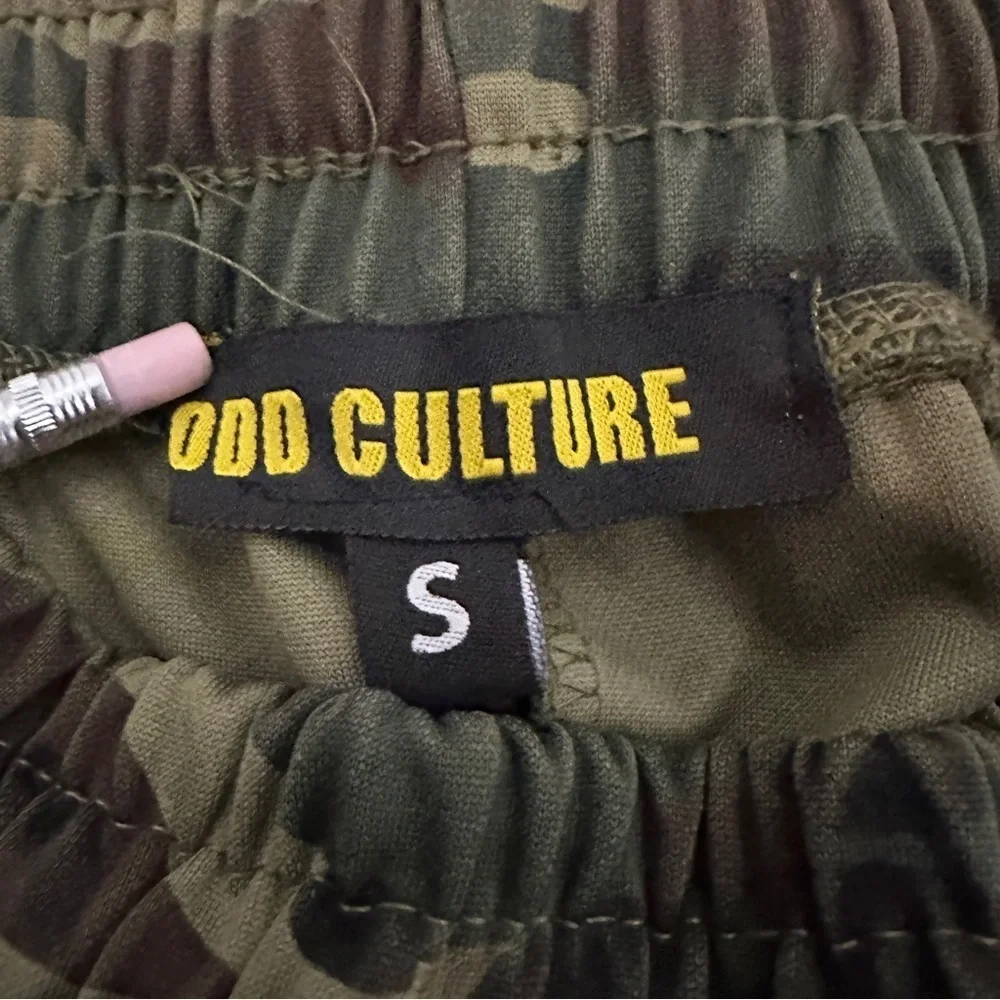 Odd Culture Camo Trackpants Size Small